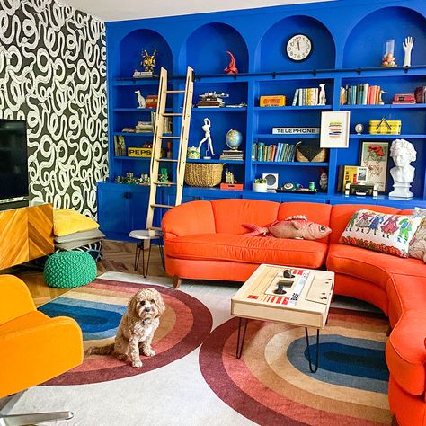 Funky Bedroom, Funky Room, Eclectic Decor Bedroom, Bedroom Eclectic, Funky Living Rooms, Apartment Decoration, Eclectic Interior Design, Funky Decor, Funky Home Decor