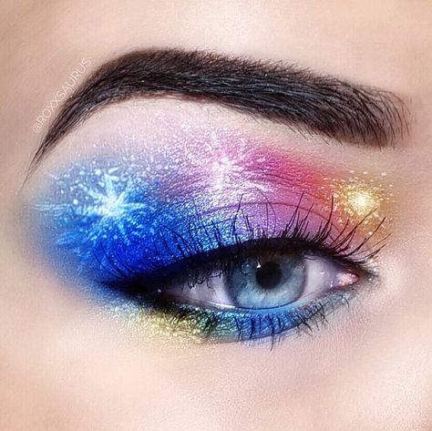 Fireworks makeup from twitter Firework Makeup, Firework Crafts For Kids, Fireworks Aesthetic Wallpaper, Fireworks Wallpaper Iphone, Fireworks Photography Sparklers, Firework Crafts, Fireworks Drawing, Fireworks In A Jar, Firework Tattoo