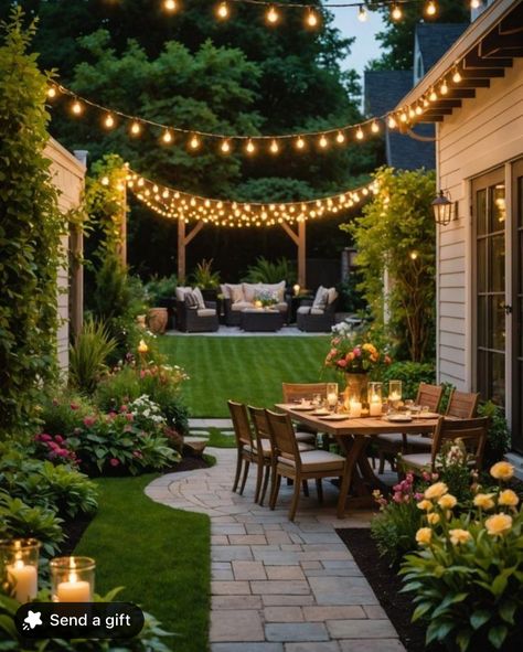 Napa Inspired Backyard, Backyard Patio Renovations, Outdoor Landscaping Ideas Side Of House, Exterior Yard Design, Courtyard Style Backyard, Small Grass Backyard Ideas, Small Backyard Ideas Dog Friendly, Garden Spaces Inspiration, Green Backyard Ideas