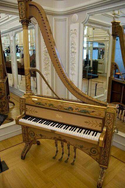 This is a Claviharp. Old Piano, All About Music, Making Music, String Instruments, Sound Of Music, Musical Instrument, Music Love, Piano Music, Harp