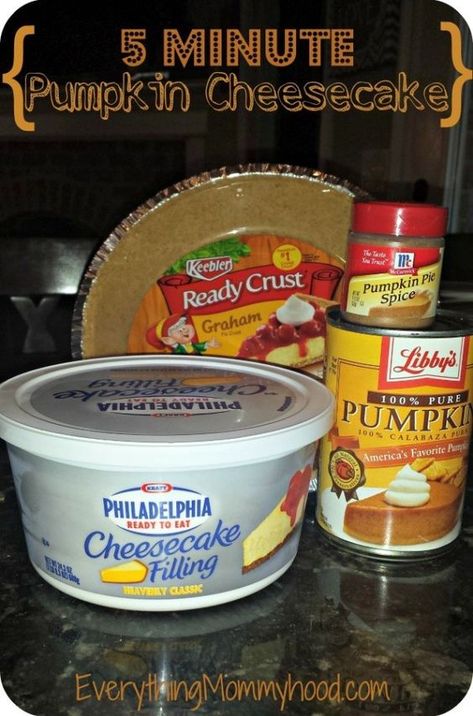 No Bake Pumpkin Cheesecake, Pumpkin Cheesecake Recipes, The Cheesecake Factory, Dessert Aux Fruits, Savory Cakes, Thanksgiving Desserts, Köstliche Desserts, Pumpkin Dessert, Baked Pumpkin