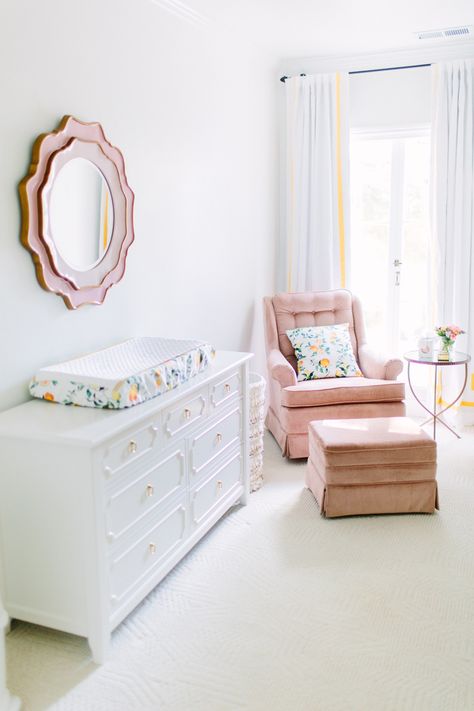 KIDS ROOMS- love the peach mirror! Rose Gold Bedroom Accessories, Gender Neutral Nursery Colors, Neutral Nursery Colors, Rose Gold Bedroom, Blush Nursery, Sweet Nursery, Cold Mountain, Kid Rooms, Baby Zimmer