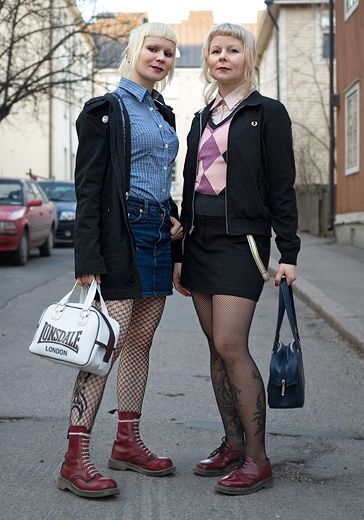 I just can't help it, I love skinhead girls... I can only hope to be this pretty when I get older. Skinhead Haircut, Ska Fashion, Hel Looks, Skinhead Fashion, Skinhead Girl, Rude Girl, Chelsea Girls, Mod Girl, Teddy Boys