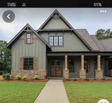 Vertical Siding Exterior Ranch, Green Board And Batten Exterior, Cottage Siding, Vertical Siding Exterior, Vertical Vinyl Siding, Barn Colors, Vinyl Siding Colors, Green House Exterior, Green Siding