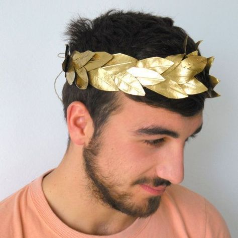 Greek Outfit Ideas Goddesses, Greek God Costume Male, Greek Leaf Crown, Greek Headpiece, Ancient Greek Costumes, Greek Outfit, Greek God Costume, Crown Costume, Greek Accessories