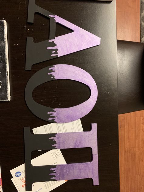 Sorority Letters Painted Wooden Easy, Painted Sorority Letters Wooden, Sorority Letters Painted Wooden, Sorority Painted Letters, Sorority Crafts Letters, Sorority Wooden Letters, Painted Sorority Letters, Letter Painting Ideas Wooden, Aoii Canvas