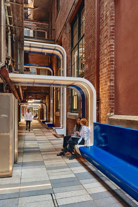 Rodda Lane Intervention / Sibling Architecture | ArchDaily Public Realm Architecture, Flexible Spaces In Architecture, Interior Design Public Space, Alleyway Architecture, Focal Point Interior Design, Street Transformation, Outdoor Public Space, Project For Public Spaces, Urban Intervention