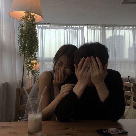 Couple Tumblr, Moda Ulzzang, Kore Ulzzang, Mode Ulzzang, Couples Vibe, The Love Club, K Fashion, Ulzzang Couple, Korean Couple