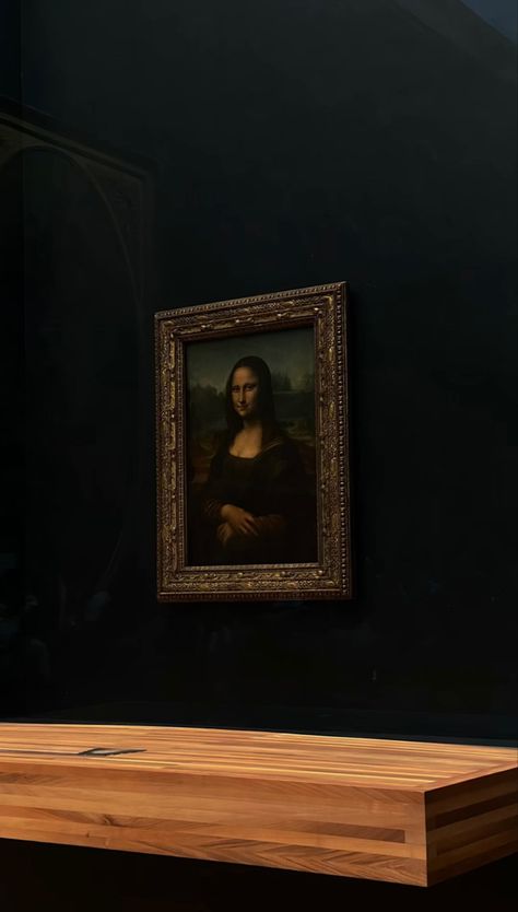 Mona Lisa Wallpaper Iphone, Mona Lisa Wallpaper Aesthetic, Mona Lisa Wallpaper, Paris Mona Lisa, Mona Lisa Aesthetic, Louvre Museum Aesthetic, Mona Lisa Louvre, Japan Core, Sasuke Wallpaper