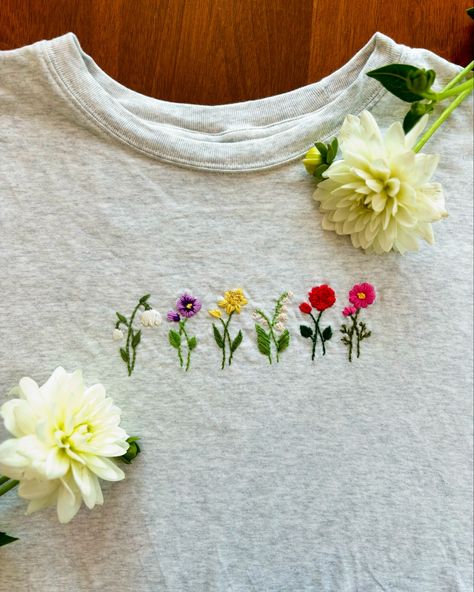 Birth Flowers 💐 another style of birth flowers shirts available! This was a special one to make ❤️ . . . #embroidery #embroideryart #customsweater #namesweater #kidssweater #knitwear #smallbusiness #yvr #kidsclothes #womensfashion #sweater #gift #personalized #etsy #birthflower #babyclothes #initialclothing #handsewn #handstitched #langley #britishcolumbia #canada #initialsweater #customdesign #birthflower #flowersweater #mama Birth Flower Embroidery, Flower Sweater, Custom Sweaters, Embroidery Sweater, Special Kids, Embroidered Sweatshirt, Flower Shirt, Personalized Embroidered, Birth Flower