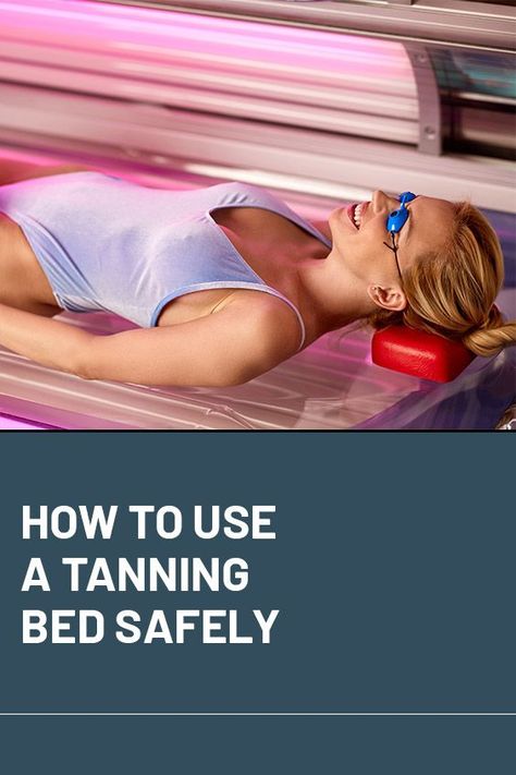 When you are exposing your skin to UV rays, you will never be able to fully protect it. However, following these steps will aid in lessening the side effects and developing an even and stunning golden glow. Sunbed Tanning Tips, How To Tan Safely, Tanning Bed Tips, Tan Faster, Sunbed Tanning, Uv Tanning, How To Tan, Tanning Beds, Safe Tanning