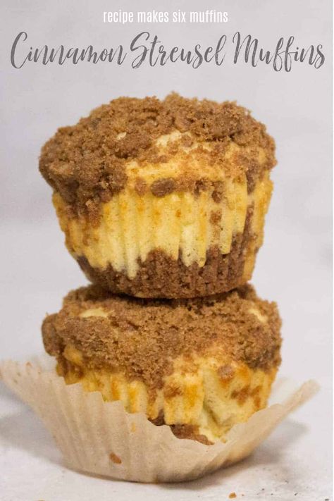 The BEST Small Batch Cinnamon Streusel Muffins Recipe Raspberry Cream Cheese Muffins, Cinnamon Coffee Cake Muffins, Brown Sugar Muffins, Cinnamon Streusel Muffins, Cinnamon Crumb Cake, Small Batch Baking, Cinnamon Crunch, Cinnamon Coffee Cake, Coffee Cake Muffins