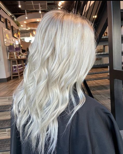 Full Highlight, Weatherford Texas, Bright Blonde Hair, I Like Your Hair, Blonde Aesthetic, Blonde Hair Transformations, Silver Blonde Hair, Pulp Riot, Brown Hair With Blonde Highlights