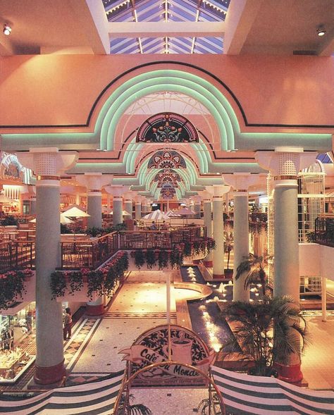 The 80s Interior on Instagram: “ESPLANADE MALL 1988 . . . via @obsessedbyneon / newwavearch90” Vaporwave Mall, Mall Aesthetic, 80’s Aesthetic, 80s Interior Design, Oc California, Dead Malls, Vintage Mall, Couples Resorts, 80s Interior