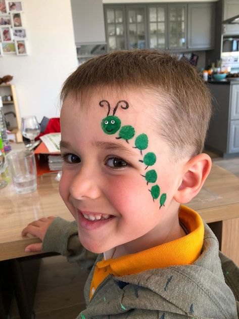 Tiny Face Paint Ideas, Stars Face Paint, Simple Facepainting Ideas Easy For Kids, Step By Step Face Painting Easy, Simple Kids Face Paint, Easy Face Painting Ideas For Kids Simple Cheek Art, Easy Face Painting Designs Simple, Quick Face Painting Ideas For Kids, Simple Face Painting Ideas For Kids