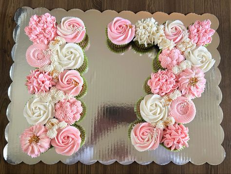 Cupcake cake, floral cupcakes, 17th birthday, cake inspiration Sweet 16 Cupcake Cake, 17 Number Cake, 17 Birthday Cupcakes, 19th Birthday Cupcakes, Pink 17th Birthday Cake, Birthday 17 Cake, 18th Birthday Cupcakes Ideas, 17th Birthday Cupcakes, 18th Cupcakes