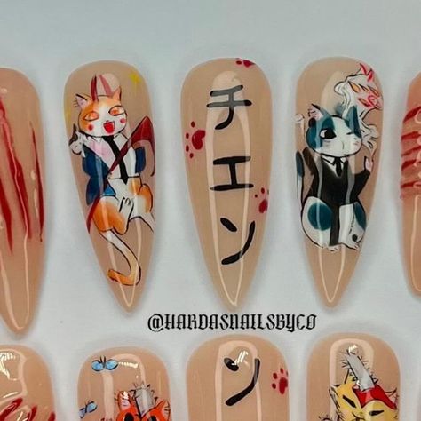 ℭ𝔥𝔢𝔶𝔢𝔫𝔫𝔢⚔️| Press-On Nail Artist❤️‍🔥 on Instagram: "CHAINSAW MAN CATS 🥹🥹 Probably one of my favorite sets I’ve ever done!! #animenails #nails #nailart #animecats #chainsawman #animepressonnails #catnails #catscratch #3dnails #handpaintednailart #pressonnails #pressonnailsforsale #nailart #catnails #longstilettonails #stilettonails #nudenails" Chainsaw Man Nails, Man Nails, Long Stiletto Nails, Anime Nails, Painted Nail Art, Cat Nails, Cat Scratching, Nails Inspo, Chainsaw Man