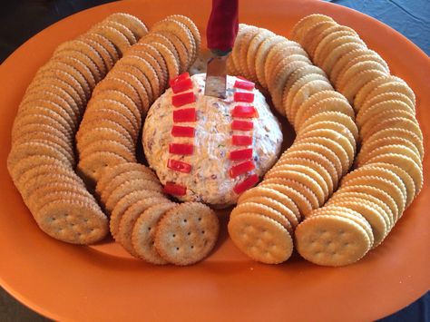 Baseball cheeseball Baseball Cheeseball, Baseball Fruit Tray, Baseball Recipes, Baseball Food Party, Baseball Food, Baseball Ideas, Baseball Cake, Baseball Theme Party, Birthday Lunch