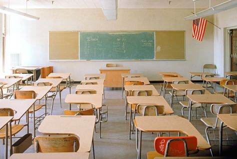 Classroom Interior, Classroom Background, Quitting Job, Drama Teacher, New York School, Special Needs Students, Struggling Students, Sakura School, School Administration