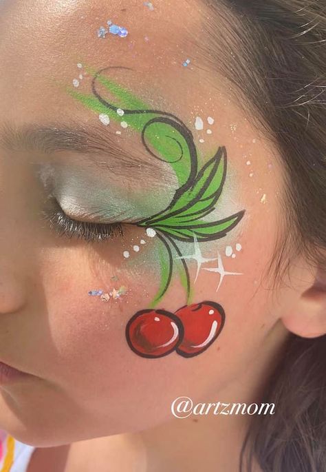 Otter Face Paint, Cherry Face Paint, Cute Easy Face Paint Ideas, Flamingo Face Painting, Easy Facepaint Ideas, Fast Easy Face Paint Designs, Face Painter Set Up, Face Painting Beginners, Halloween Easy Face Paint