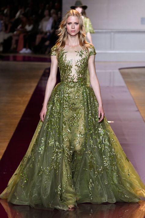 Zuhair Murad Haute Couture, Elsa Schiaparelli, Green Gown, Zuhair Murad, Couture Gowns, Gorgeous Gowns, Elie Saab, Beautiful Gowns, Couture Collection