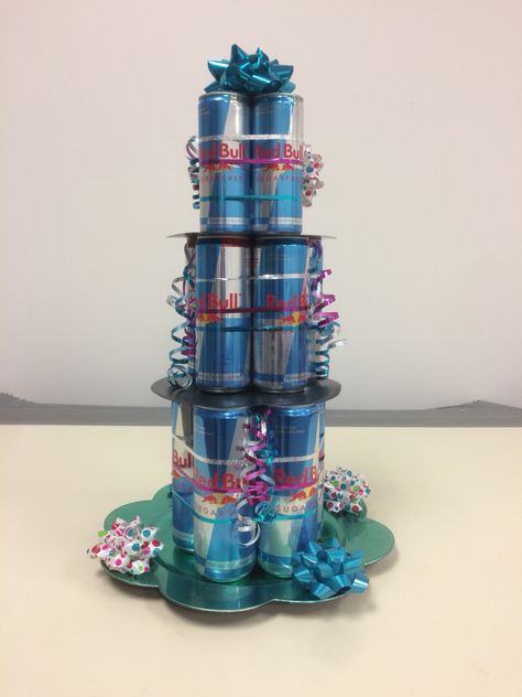 Red Bull birthday cake Red Bull Cake, Booze Bouquet, Red Bull Drinks, Birthday Cake Gift, Drink Display, Gift Cake, Birthday Fun, Birthday Cake Toppers, Birthday Presents