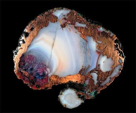 Tumblr Agate Hunting, Copper Agate, Clear Calcite, Lake Superior Agates, Copper Mineral, Reference Art, Rock Minerals, Beautiful Stones, Cool Rocks