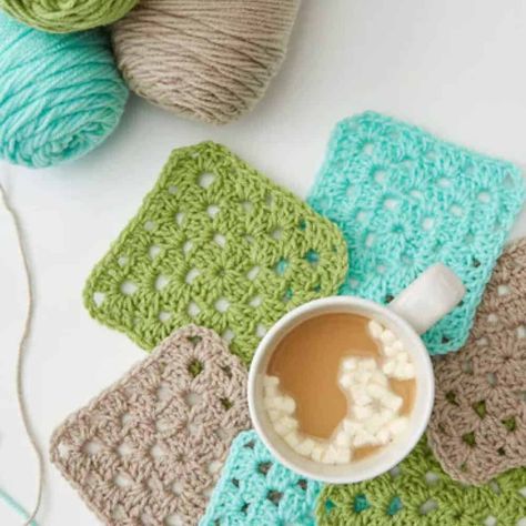 Learn Crochet with the Beginner Square Coaster Pattern Crochet Granny Square Coasters, Granny Square Coasters Free Pattern, Simple Crochet Coasters, Square Crochet Coasters, Granny Square Coasters, Coasters Pattern, Easy Granny Square, The Crochet Crowd, Learn Crochet