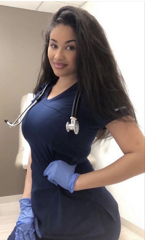 Nurse Outfit Scrubs, Nurse Pics, Nurse Dress Uniform, Scrubs Outfit, Women Nurse, Nursing Clothes, Nursing Dress, Curvy Girl Outfits, Beautiful Black Women