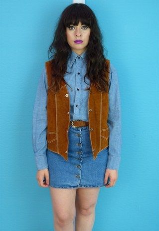 Vintage+70's+Tan+Suede+Waistcoat Suede Waistcoat Outfit, Waistcoat Women Outfit, Suede Vest Outfit, Suede Waistcoat, Waistcoat Outfit, Thrift Inspo, Waistcoat Woman, 70’s Style, Upcycled Clothes