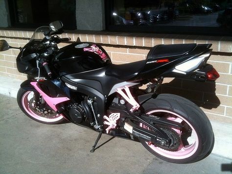 black and pink Black And Pink Bike, Motor Cycle Aesthetic, Black And Pink Motorcycle, Pink And Black Motorcycle, Pink And Black Car, Pretty Bikes, Pink Motorcycle, Image Moto, Custom Sport Bikes