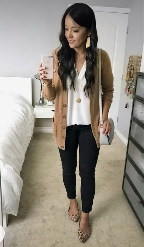 Conference Outfit, Teaching Outfits, Business Casual Outfits For Work, Instagram Outfits, Casual Work Outfits, Beauty And Fashion, Work Outfits Women, Professional Outfits, Casual Fall Outfits