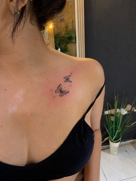 Butterfly Tattoos On Collar Bone, Tattoo Female Shoulder, Astrology Butterfly Tattoo, Womens Tattoos Collar Bone, Below Collar Bone Tattoo For Women, Dainty Butterfly Tattoo Collar Bone, Tattoo Idea Collar Bone, Dainty Rose Tattoo Behind Ear, Small Tattoos Chest Female