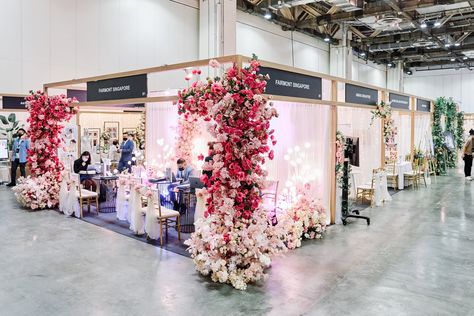 Wedding Fair Booth Ideas, Wedding Fair Stand, Wedding Exhibition Booth Design, Wedding Booth Design, Wedding Expo Booth Ideas Bridal Show, Wedding Fair Stand Ideas, Wedding Booth Ideas, Bridal Expo Booth Ideas, Bridal Fair Booth