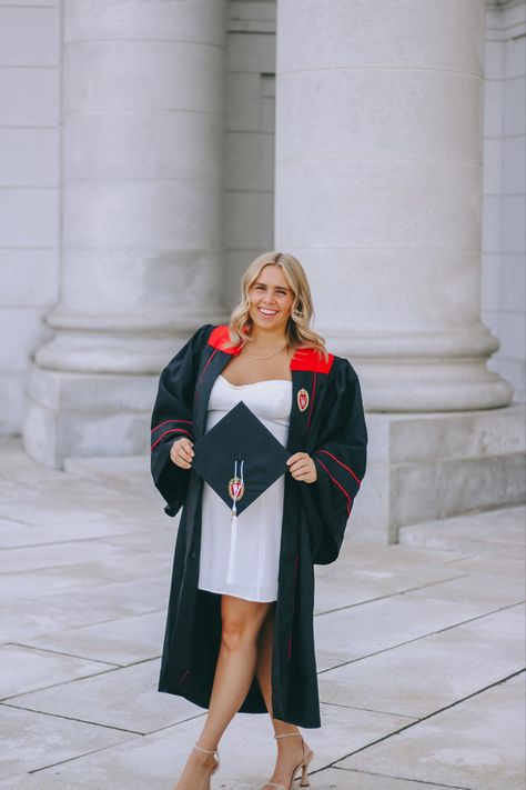 Uw Madison Graduation Pictures, Uw Madison Graduation, Graduation Picture Ideas, Graduation Poses, Uw Madison, Graduation Picture, Grad Pics, Graduation Pictures, Picture Ideas