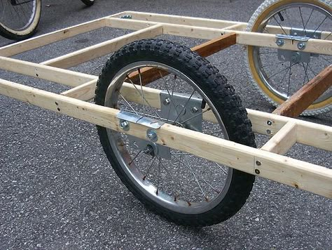 Homebuilt bicycle trailer 2 | This is a bicycle trailer that… | Flickr Bicycle Cart, Bicycle Cargo Trailer, Bicycle Sidecar, Bicycle Trailers, Nyttige Tips, Bike Cart, Garage Shelves, Bicycle Camping, Trailer Diy