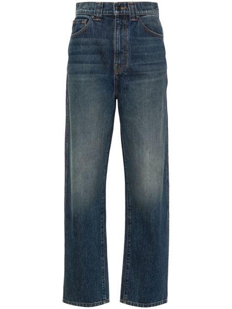 Find KHAITE High Waisted Jeans on Editorialist. indigo blue cotton washed denim whiskering effect at the thighs logo-engraved silver-tone hardware high-waisted straight leg classic five pockets unlined belt loops zip fly fastening front button fastening This piece fits true to size. We recommend you get your regular size Model is 1,75m / 5ft 8in wearing size 27 (WAIST CM) Colorful Wardrobe, Airport Fashion, Dolce E Gabbana, Washed Denim, Short Leggings, Knitwear Cardigan, Indigo Blue, High Waisted Denim, Nike Air Jordan