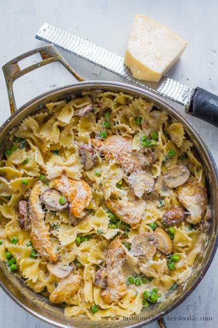 Here is a tasty recipe for One Pan Chicken and Peas Creamy Pasta. Comes together in under 30 minutes and perfect for a weeknight meal! | mynameissnickerdoodle.com Chicken And Peas, Chicken And Pasta, One Pan Chicken, Pan Chicken, Creamy Pasta, One Pan, Cheat Sheets, One Pot Meals, Main Dish Recipes