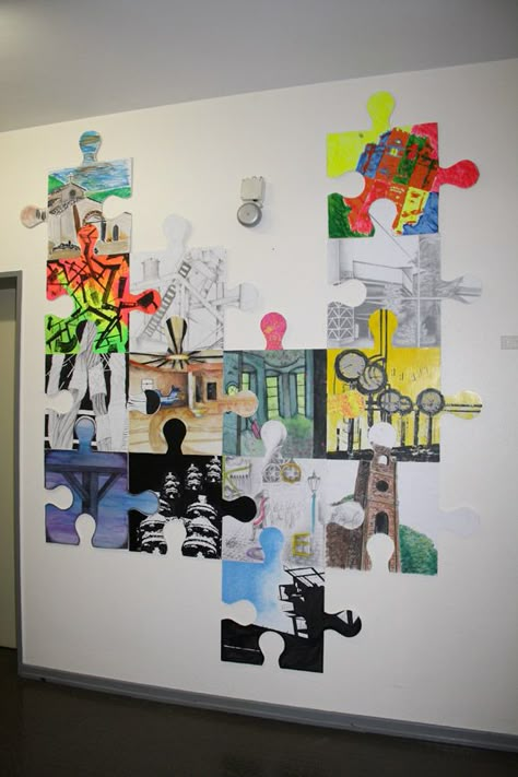 puzzle art installation & collaborative project germany tim kelly artist world-wide Collaborative Art Projects For Kids, Trin For Trin Tegning, معرض فني, العمل الجماعي, Classe D'art, Group Art Projects, Collaborative Art Projects, Middle School Art Projects, Ecole Art