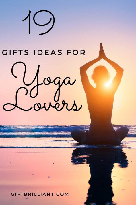 Yoga Gift Basket Ideas, Yoga Gifts Ideas Diy, Yoga Party Ideas, Yoga Gift Basket, Yoga Gifts Ideas, Yoga Christmas Gifts, Yoga Accessories Gift Ideas, Gifts For Yoga Lovers, Yoga Christmas