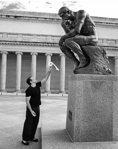 The Thinker Statue, Rodin Sculpture, Rodin The Thinker, The Thinker, People Having Fun, Auguste Rodin, Early 90s, Robin Williams, Toilet Roll