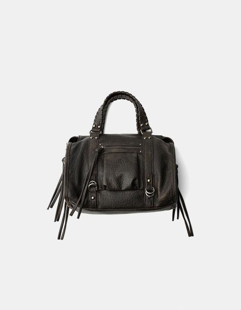 Worn-effect bowling bag with straps. Available in black, sand. Bershka Bag, Cowboy Gifts, New Trainers, Bowling Bag, Trending Sandals, Trainer Heels, Bowling Bags, Ankle Boots Flat, City Bag