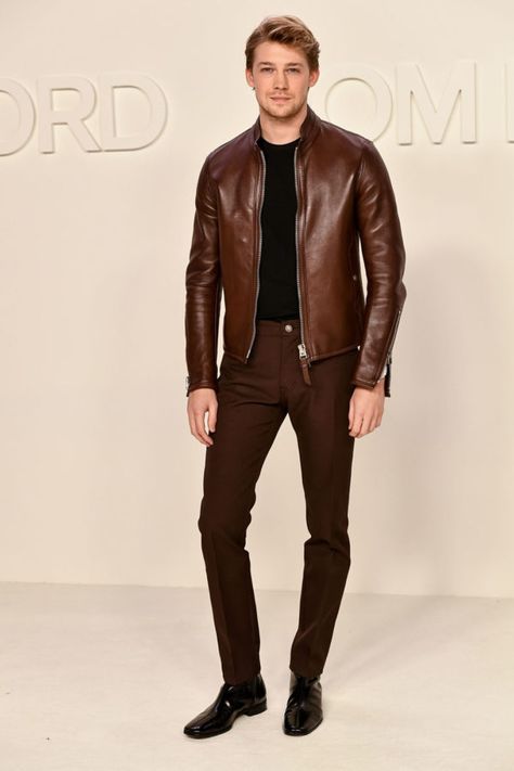 Ttpd Birthday, Tom Ford Aesthetic, Tom Ford Leather Jacket, Tom Ford Menswear, Tom Ford Jacket, Joe Alwyn, Mens Fashion Wear, Stylish Men Casual, Set Outfits