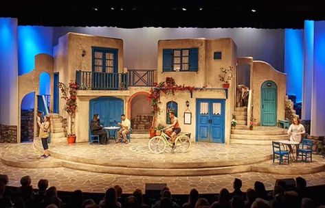 Mamma Mia House, 17th Birthday Party Ideas, House Design Trends, Jewelry Store Design, Set Design Theatre, Stage Set Design, Doll House Crafts, Christmas Shows, Theatre Design