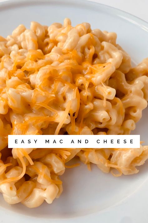 Simple one pot macaroni and cheese for two. Mac And Cheese Recipe For Two, Macaroni And Cheese For Two, Quick Mac And Cheese, Stovetop Mac And Cheese, Easy Mac And Cheese, Easy Cheese Recipes, Easy Macaroni, Macaroni N Cheese Recipe, Baked Mac