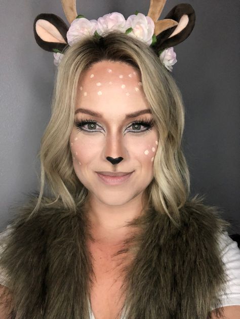 Halloween makeup for woodland deer look Reindeer Makeup Simple Kids, Diy Deer Face Makeup, Woman Deer Costume Diy, Women’s Deer Makeup, Ladies Deer Costume, Women’s Deer Costume, Womens Deer Costume Diy, Reh Make Up, Deer Costume Women Makeup