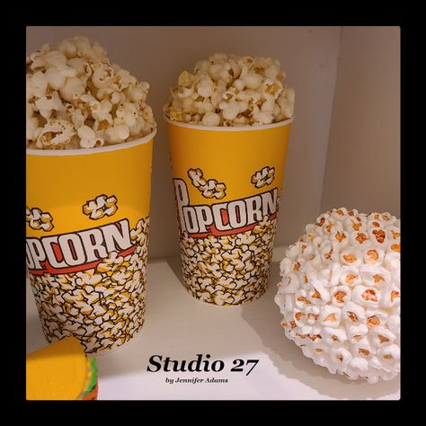 Making Fake Food Props, Fake Food Ideas, Fake Popcorn Diy, Fake Food Toys, How To Make Fake Food, Fake Popcorn, Fake Food Diy, Food Props Diy, Realistic Play Food