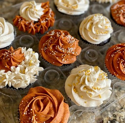 Fall Bridal Cupcakes, October Wedding Cupcakes, Rust Cupcakes Wedding, Wedding Cupcakes Burnt Orange, Autumnal Wedding Cupcakes, Fall Wedding Cupcakes Rustic, Fall Themed Wedding Cupcakes, Terracotta Cake Pops, Simple Fall Birthday Decorations