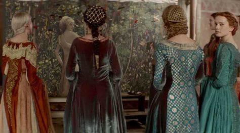 Shakespeare’s Women Run the Story in Ophelia (2018) – Frock Flicks Ophelia Movie, Ophelia 2018, Pre Raphaelite Art, John William Waterhouse, Tv Fashion, Boardwalk Empire, Green Gown, Screen Caps, Jules Verne