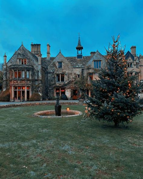 The Manor House Castle Combe, Manor House Christmas, Christmas Hotel, Manor House Hotel, The Manor House, Castle Combe, English Manor Houses, Winter Trip, English Country Style